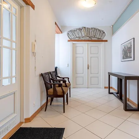 Old Town - Premium Medieval House Apartment
