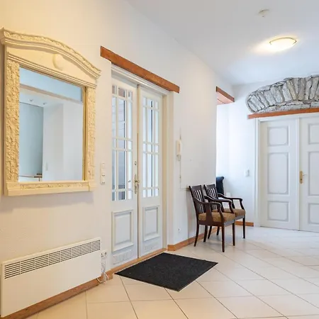 Old Town - Premium Medieval House * Talin