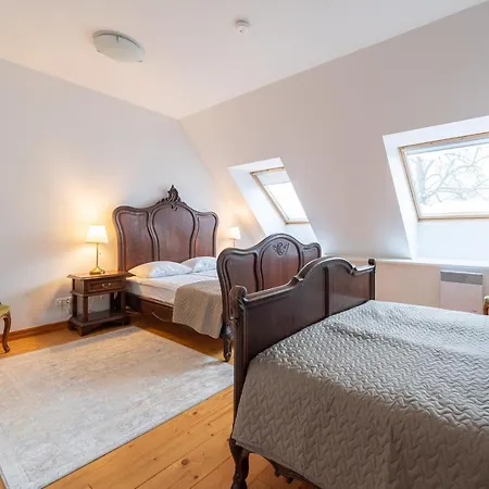 Old Town - Premium Medieval House Apartment