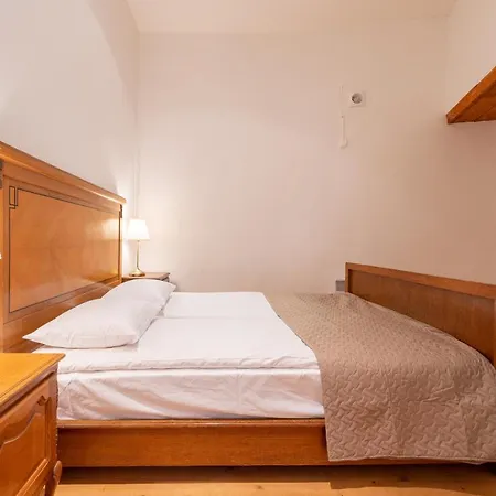 Apartment Old Town - Premium Medieval House