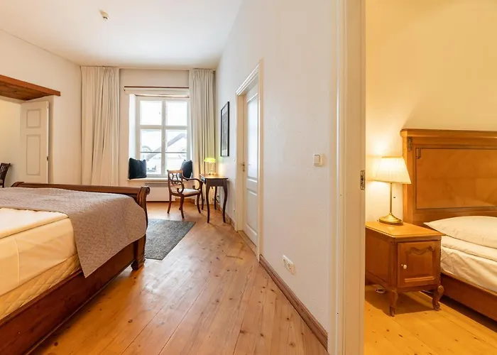 Old Town - Premium Medieval House Apartment