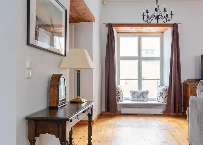 Old Town - Premium Medieval House Apartment