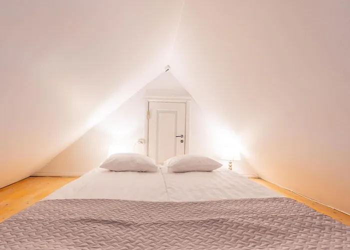 Old Town - Premium Medieval House Apartment Tallinn