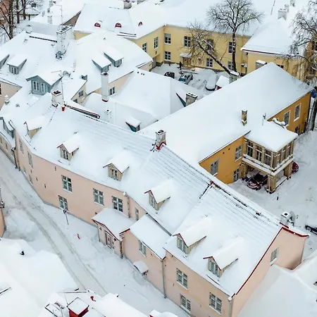 Old Town - Premium Medieval House Apartamento Tallin